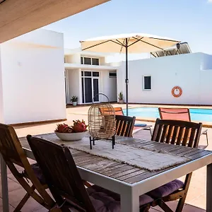 Dulce Celestino Lanzarote Nazaret